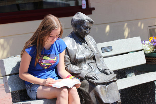 Couldn’t Put That Book Down? Write a Review!