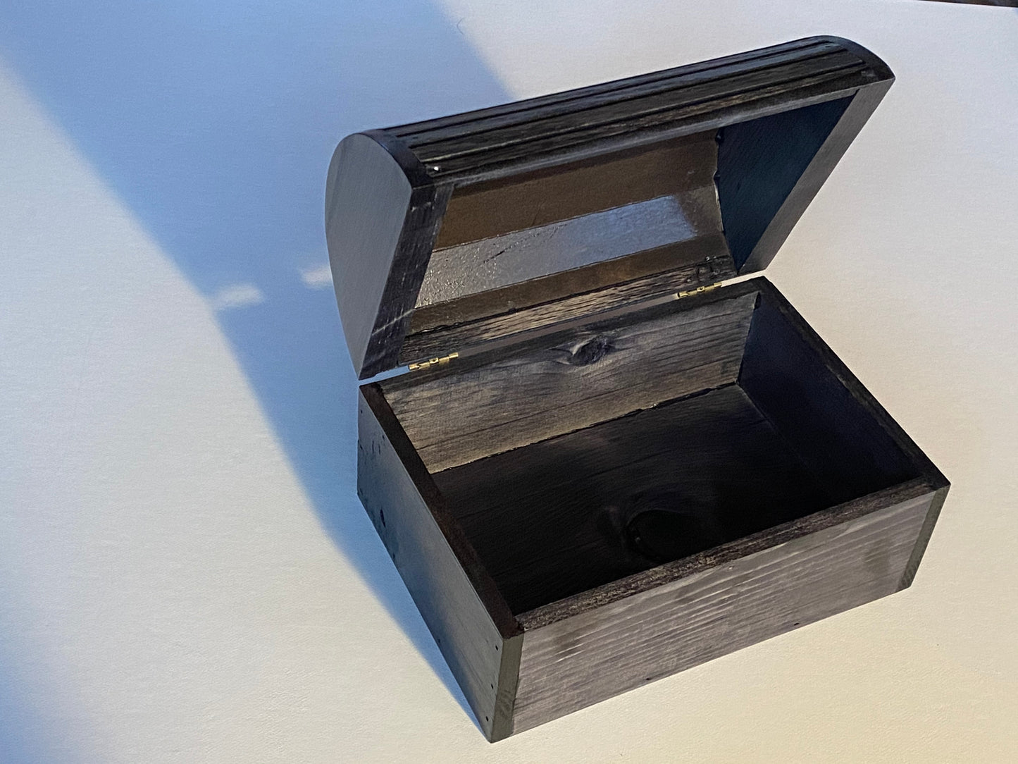 Medium Treasure Chest, 9" x 6.25" x 5.75"