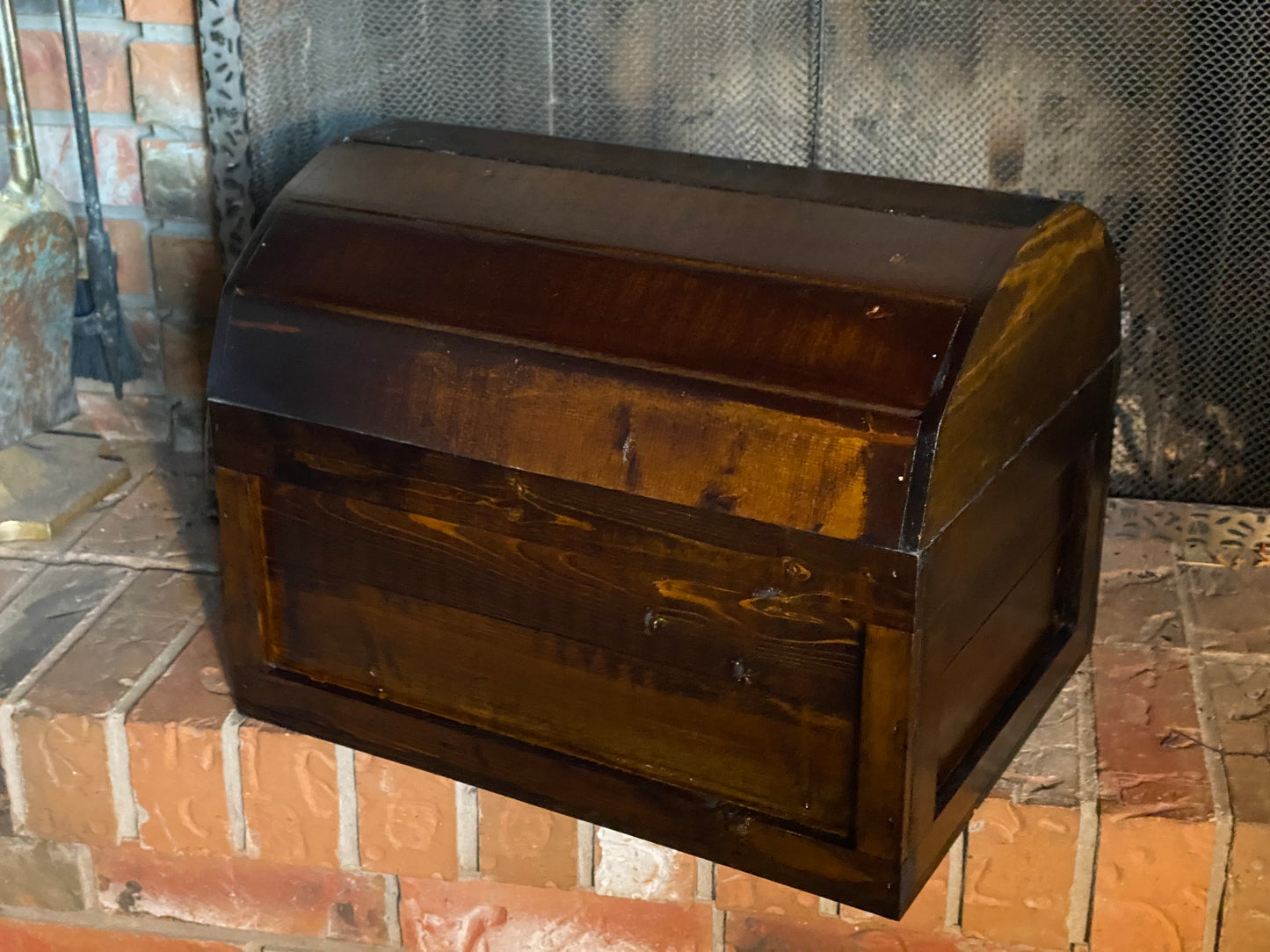 XL Treasure Chest, 17.75" x 15.5" x 13.25"