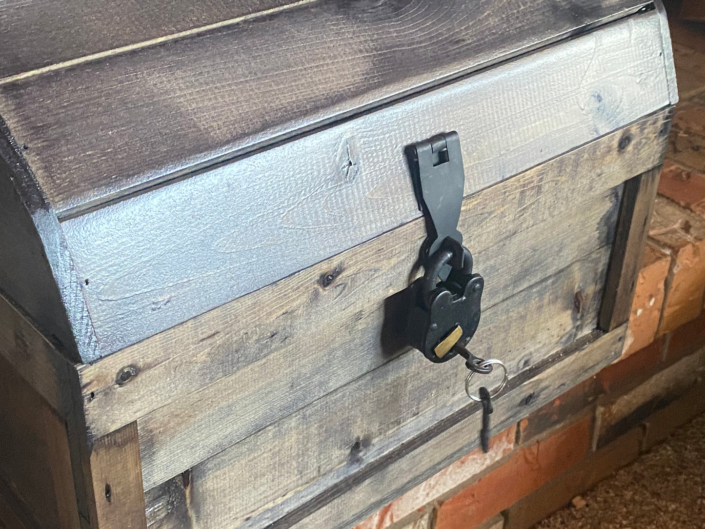 Optional Chest Iron Padlock