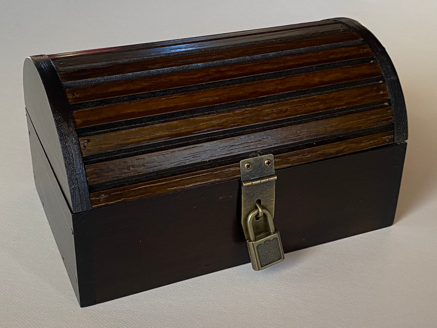 Small Treasure Chest, 7.5" x 4.75" x 4.5"