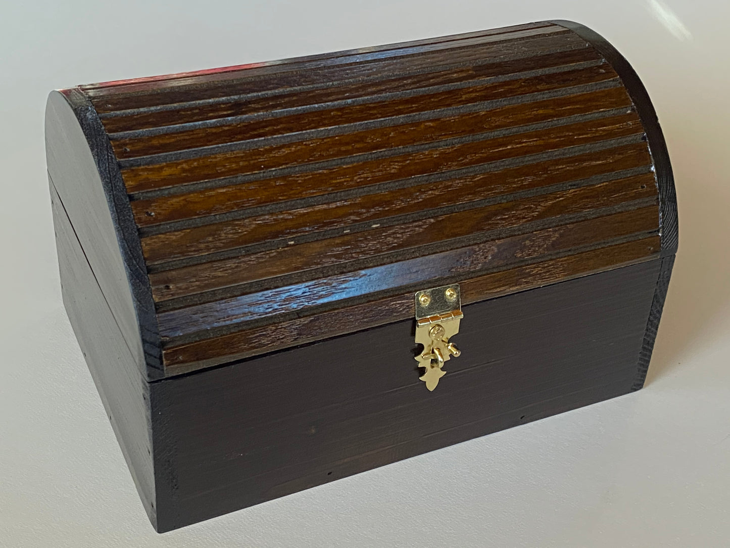 Medium Treasure Chest, 9" x 6.25" x 5.75"
