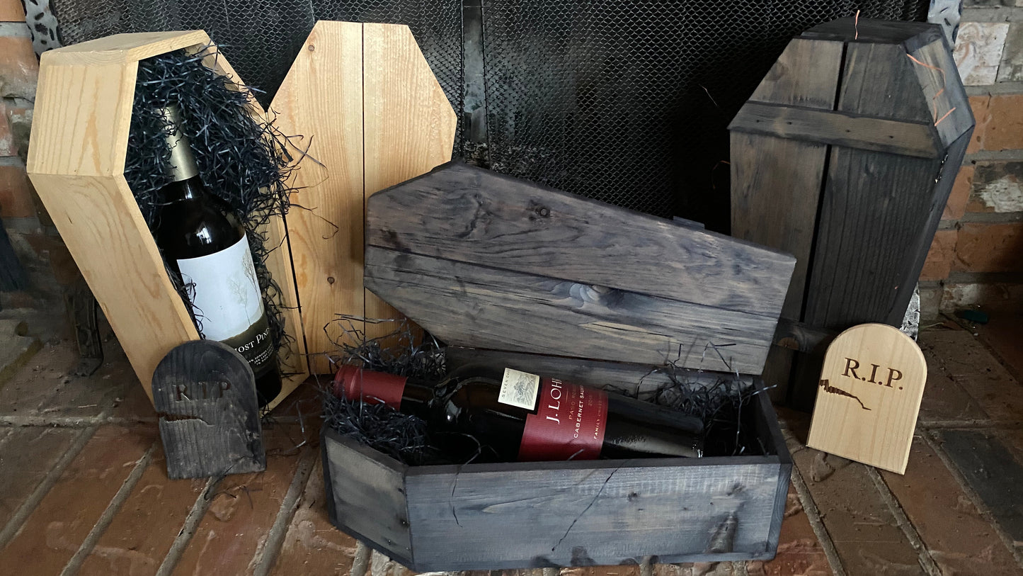 Wooden Coffin Wine Cask, 14.25" x 7" x 4.75"
